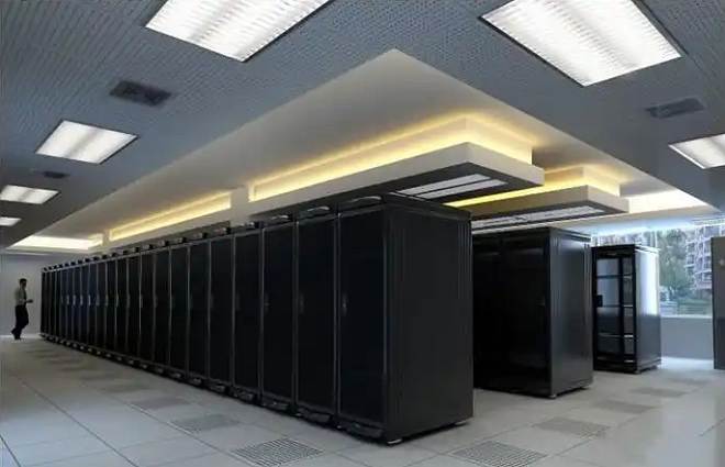 贵州城乡一体化弱电通信管道工程，旨在提升通信基础设施，促进区域均衡发展。