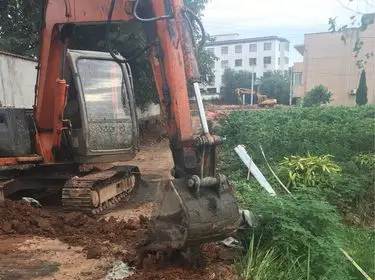 无线数据传输：高效、灵活的弱电系统通信技术，实现设备间数据交换与管理。