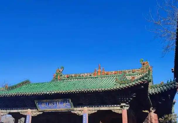 绿色建筑项目管理：专注于环保、节能、可持续的建筑项目规划、实施与监督。