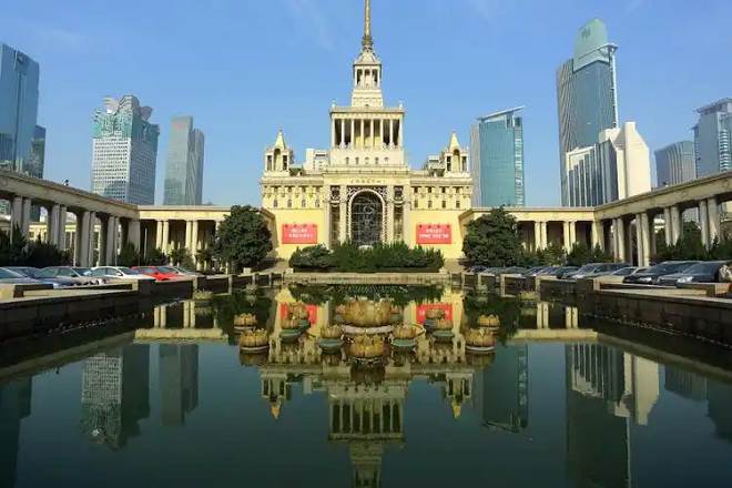 智能项目管理优化系统，高效协调资源，提升项目执行效率，确保目标达成。