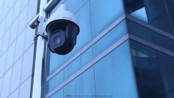 物联网技术应用于安防系统，实现远程监控、智能预警，提升安全效率。
